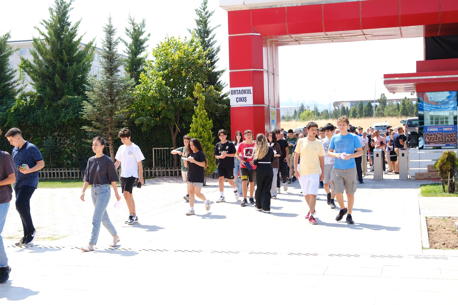 AMERİKA ULUSLARARASI LİSE ÇİFT DİPLOMA PROGRAMI